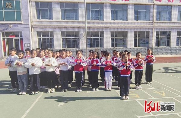 石家庄市井陉矿区贾庄中心小学开展世界读书日系列活动